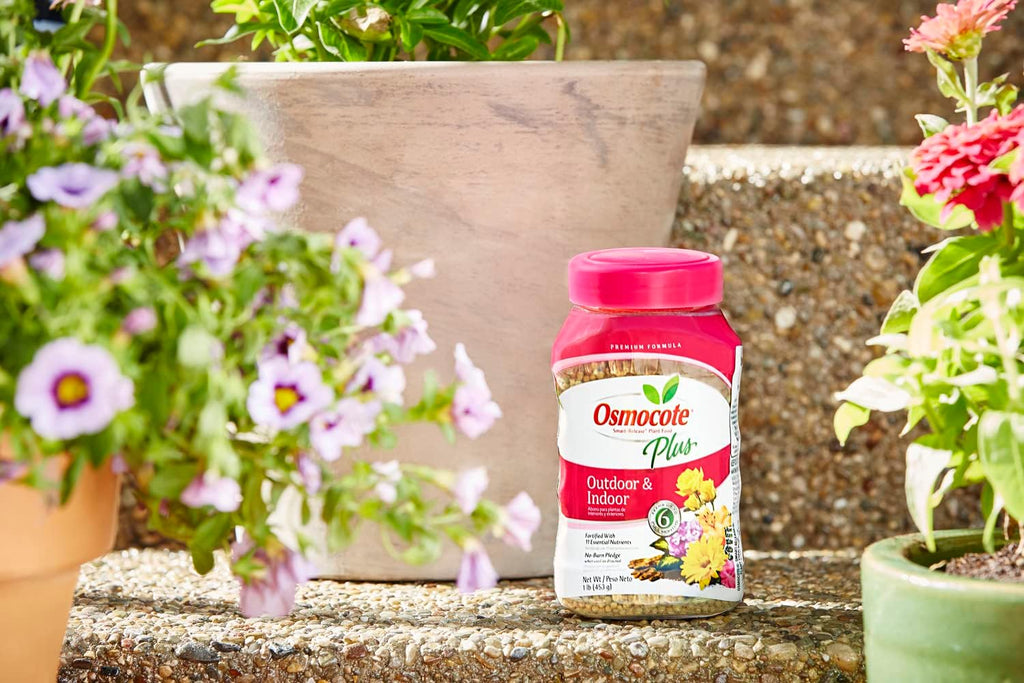 Osmocote Smart-Release Plant Food Plus Outdoor & Indoor1 - Granular, Continuous Release Plant Fertilizer with 11 Essential Nutrients, 2 lbs.